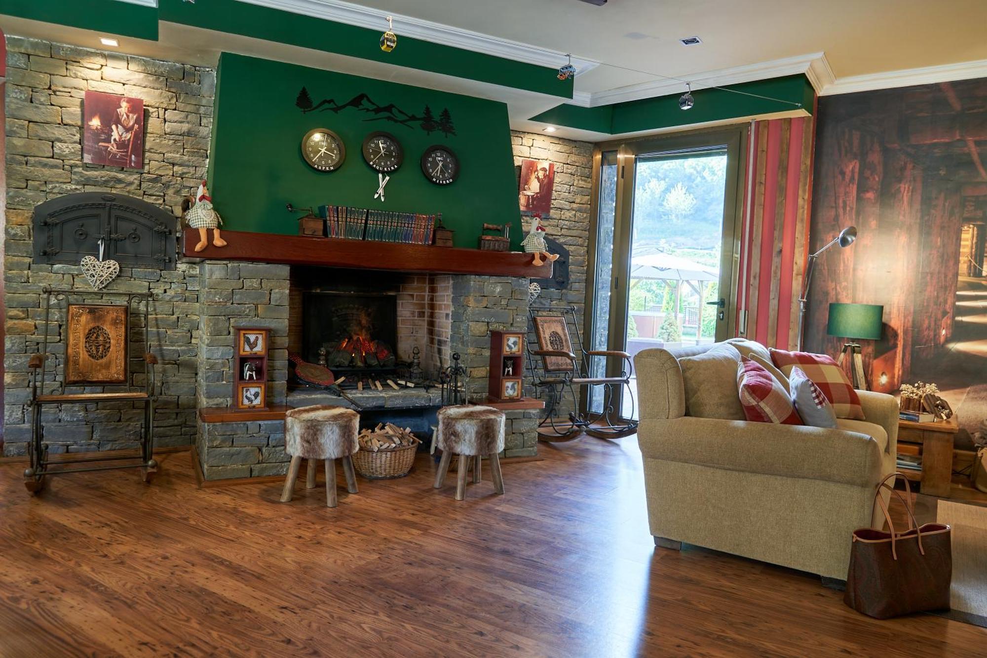 Gran Chalet Hotel & Petit Spa Vielha Kültér fotó