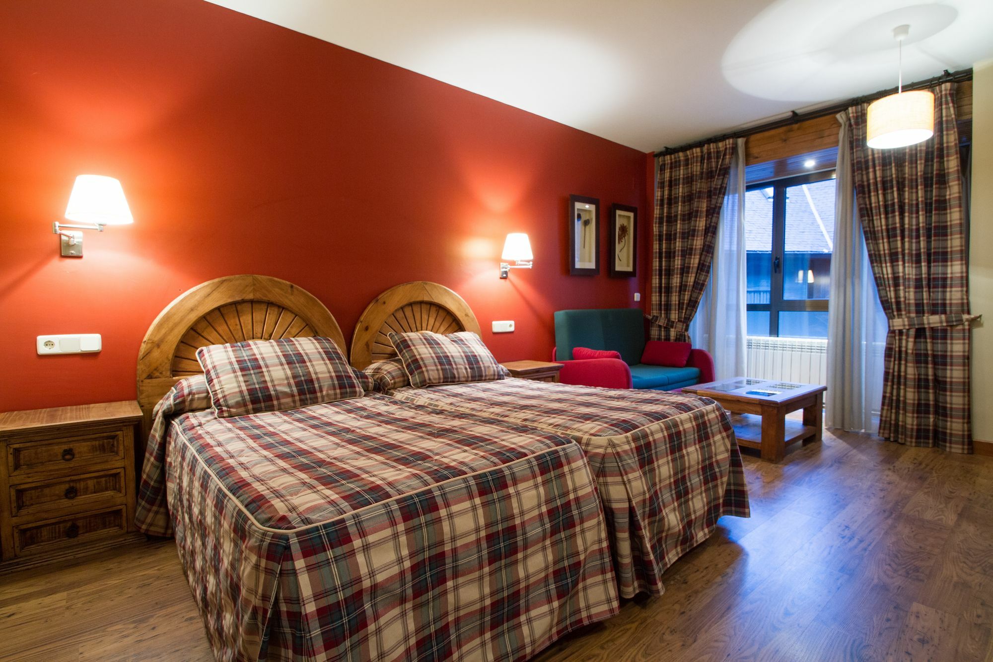 Gran Chalet Hotel & Petit Spa Vielha Kültér fotó